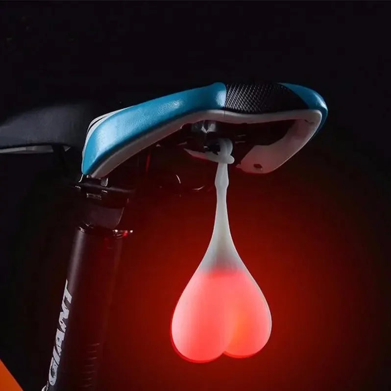 Hot Selling Heart-shaped Silicone Waterproof Bicycle Light Flashing Warning Egg Bicycle Tail Light