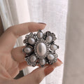 Jachon New Baroque Fashion Pearl Brooch Retro Palace Atmosphere Lady Coat Brooch Accessories  As Gifts