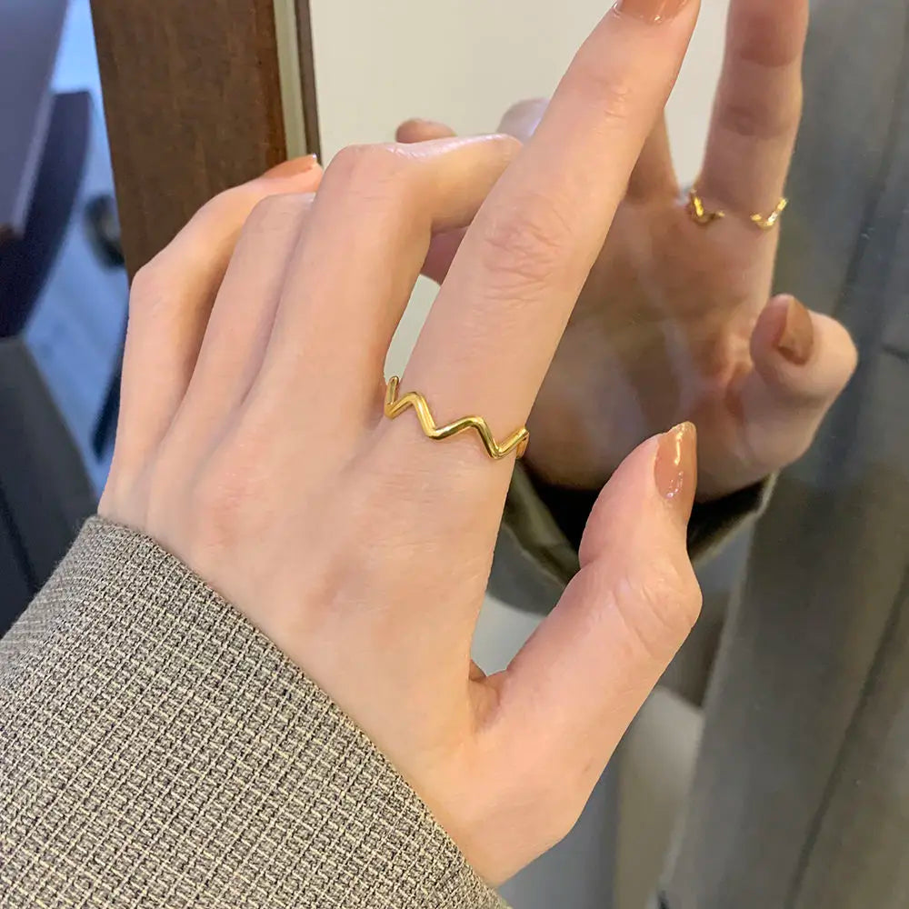 Fashion Personalized 18K Gold Plated Stainless Steel Waterproof Jewelry Open Irregular Curve Wave Stacking Ring for Women Girls