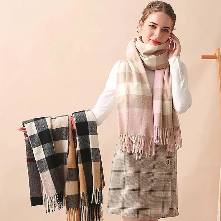2021 New Design Luxury Fashion Autumn Winter Plain Neck Scarf Women Men Designer Scarf Soft Long Warm Cashmere Plaid Scarf