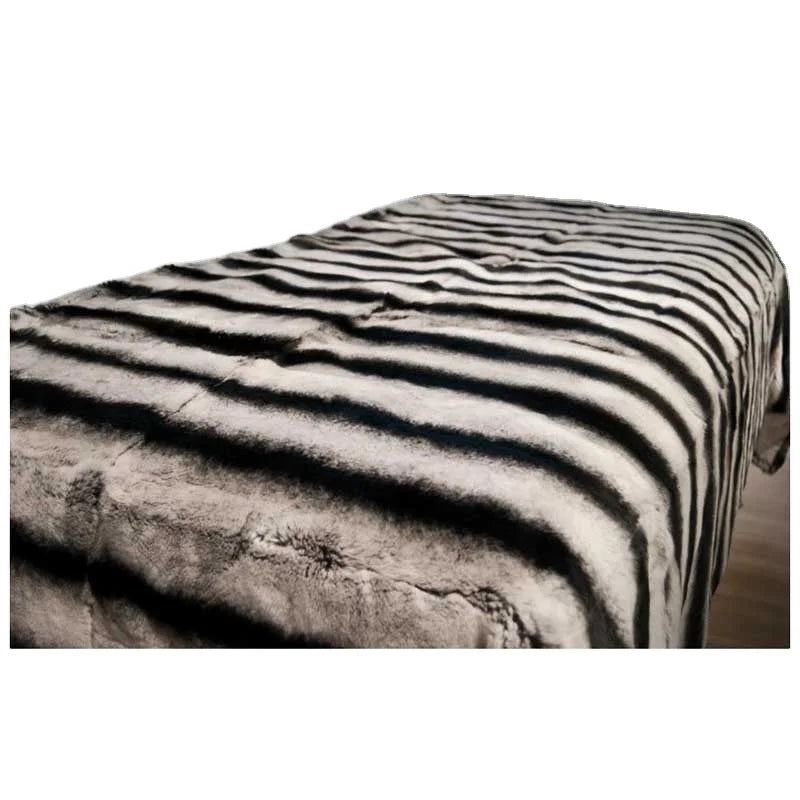 MWFur Fashion Factory OEM Top Quality Thick Chinchilla Rex Rabbit Pelt Fur Throw Blanket for Bedding