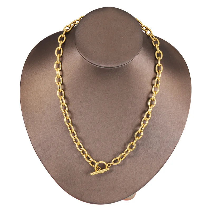 Wholesale Cheap Creative OT Buckle 43cm Necklace Jewelry Chain Brightly Gold Plated 8mm Wide Thick Coarse Stainless Steel Chains