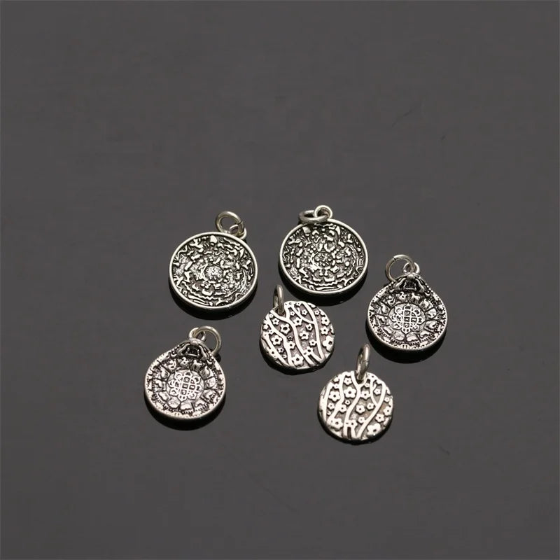 New Design White Copper Plated Antique Silver Cherry Blossoms Disc Charm Pendant Ring Tengyue Brand Guangdong Origin for Jewelry