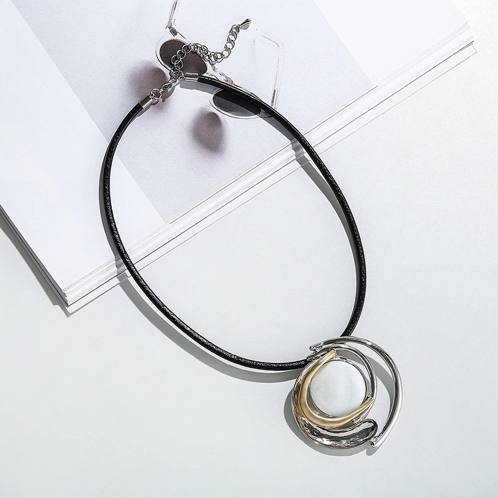 TongLing European Vintage Trendy Black Rope Pendant Necklace Resin Strand String Women Choker Necklace for Daily Life
