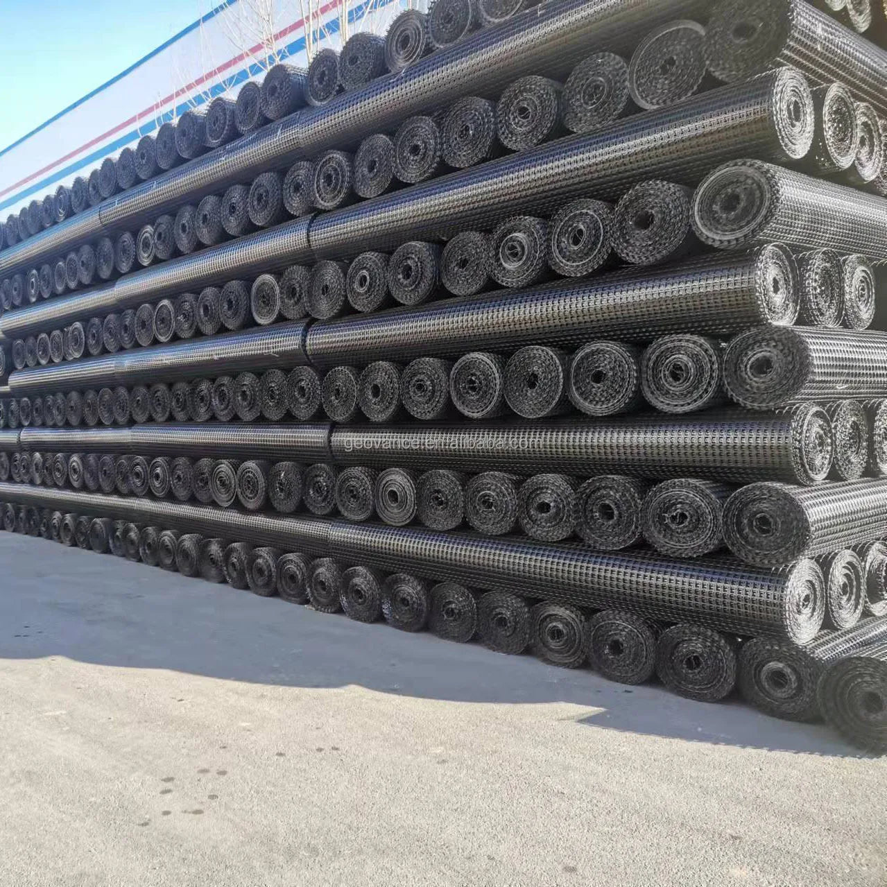 High Tensile Strength HDPE Biaxial Geogrid Plastic Soil Reinforcement for Slope Protection and Retaining Wall Driveway
