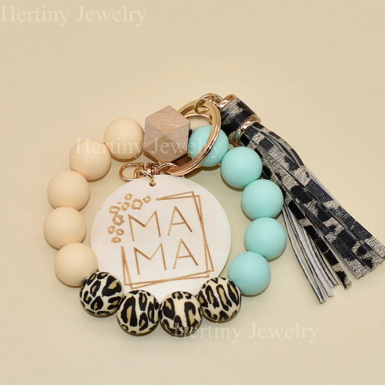 New Custom Leopard Print Silicone Beads Bracelet Keychain Mama Silicone Wristlet Keychain Bracelet With Wooden Disc Tassel