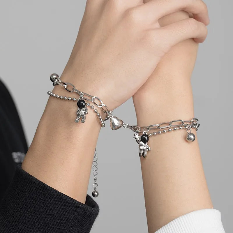 Astronaut Spaceman 2 PCS/set Valentine Gift Friendship Lovers Couple Bracelet  Magnetic Star Handmade Elastic Rope Bracelets