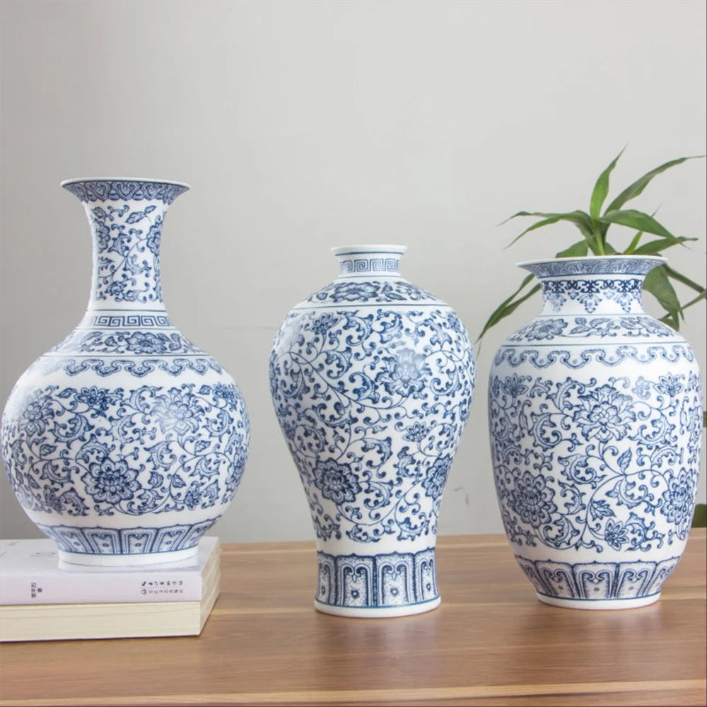 Chinese Tradition Blue and White Ceramic Home Decor Flower Vases for Wholesale Classic Ceramic & Porcelain Vases Luxury