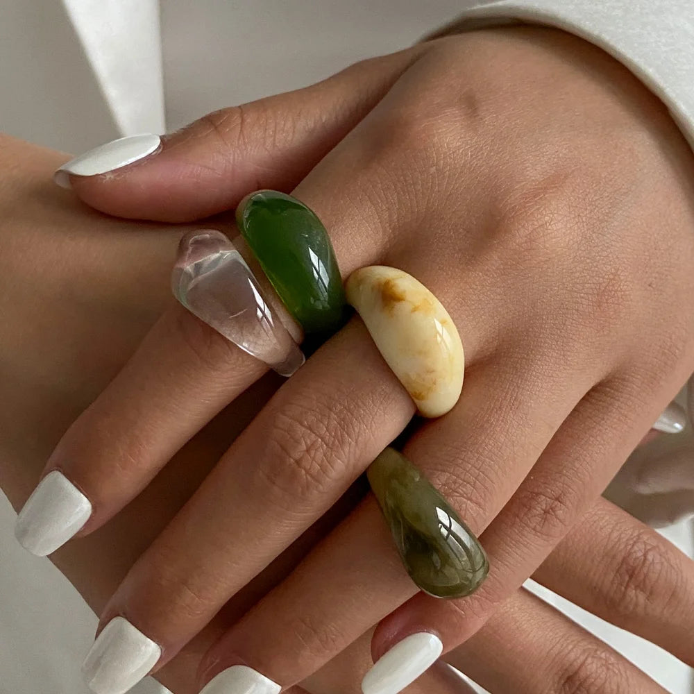 Designer Multi Color Stacked Irregular Resin Rings for Women Trendy Lady Finger Ring Daily Wear Accessories Fashion Jewelry Gift