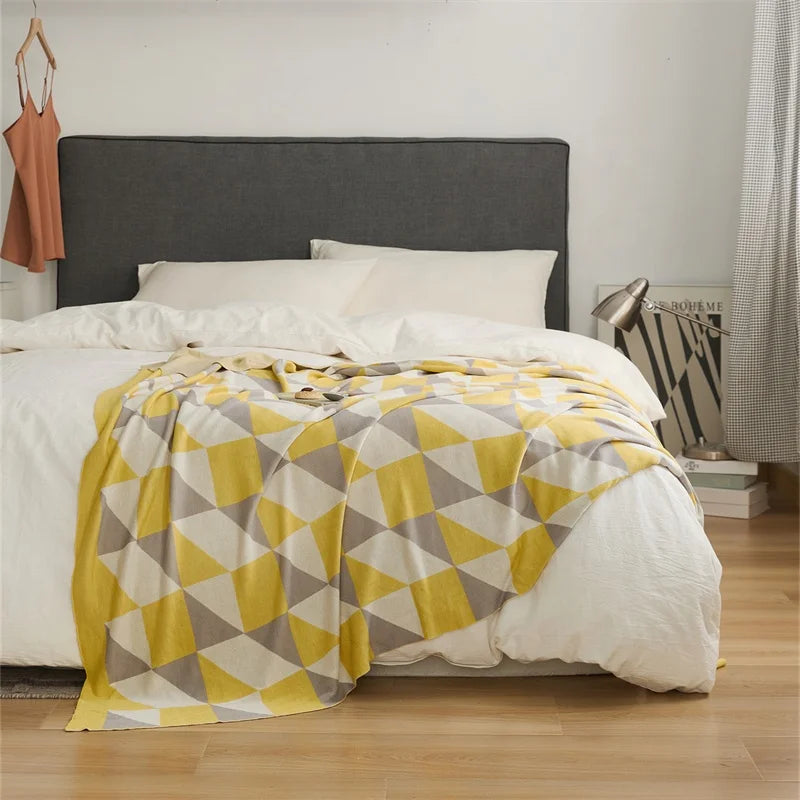 New Product Light and Cooling Bamboo Fiber Geometric Knitted Throw Blanket for Sofa for Summer OEKO-TEX KLS