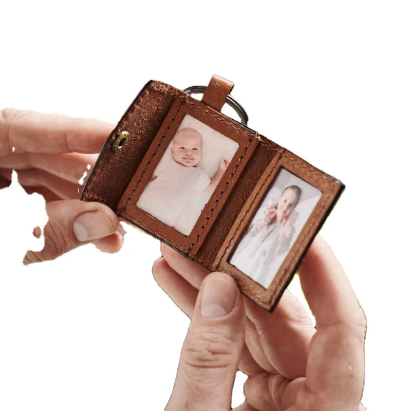 Mini Photo Frame Keychain Creative 2 Picture Albums PU Leather Pendant Photo Storage Folding Pocket Keyring Promotional Portable