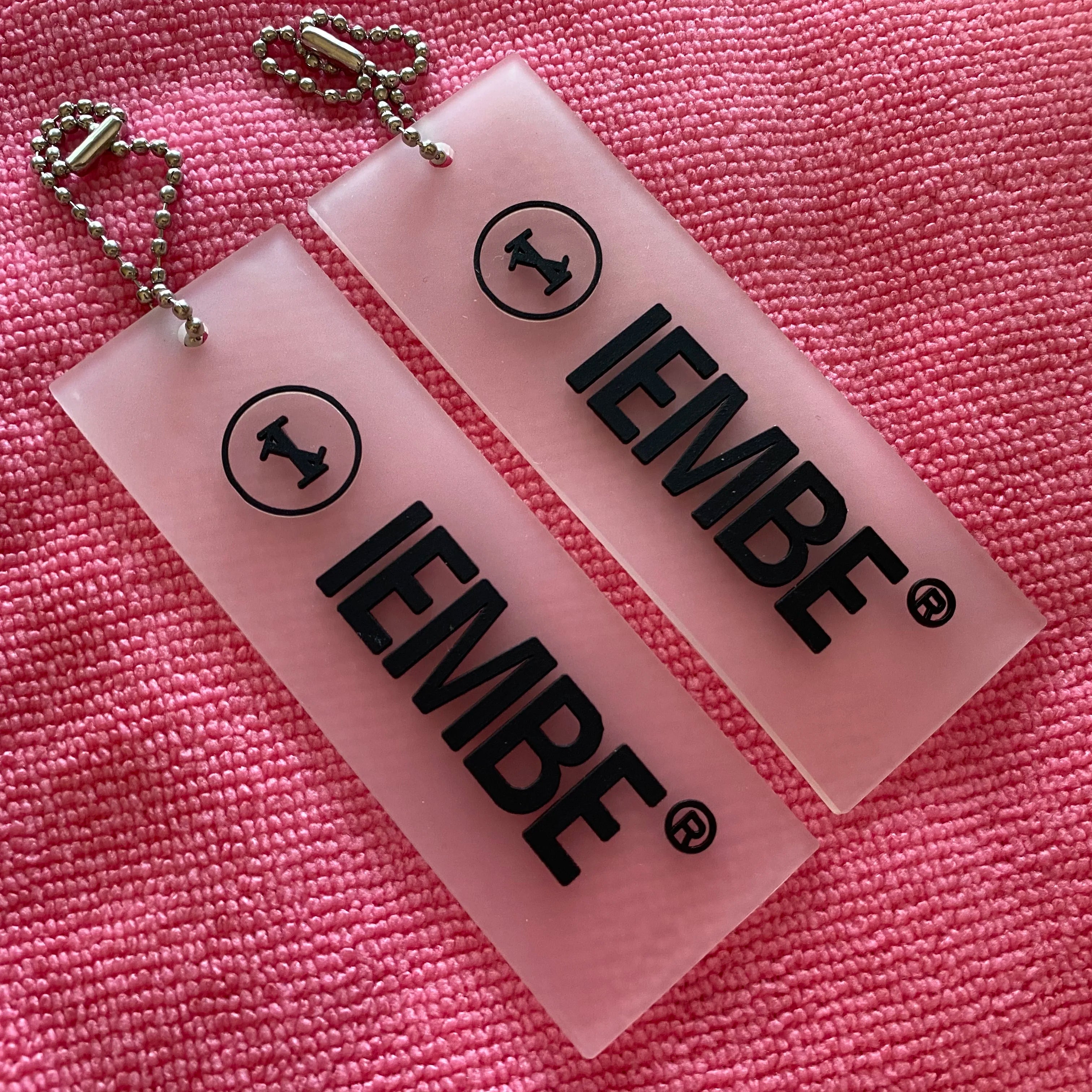 2mm Thickness Embossed logo Transparent Clothing Hangtagwaterproof clear PVC Rubber hang Tag With Ball Chain