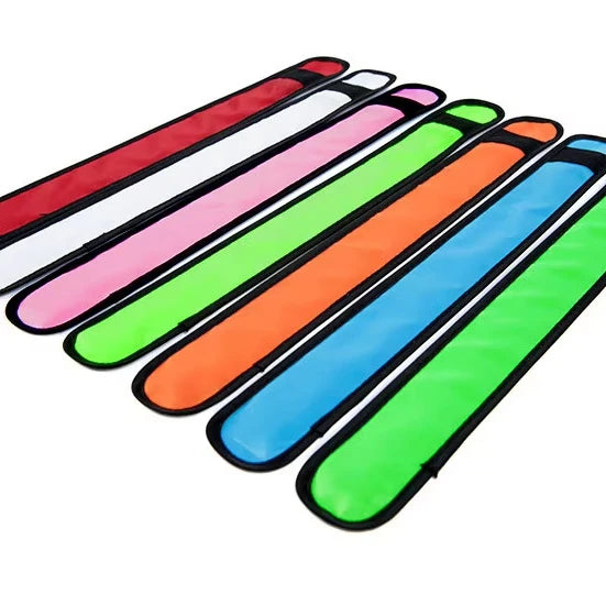 Factory Direct LED Snap Ring Luminous Armband Bracelet Night Safe Running Reflective Clap Cheering Foot Ring Christmas