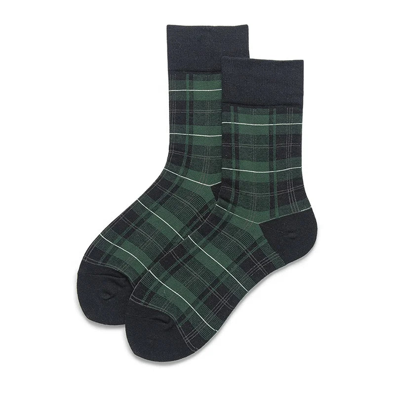 Wholesale Luxury Plaid Patterned Socks Fashion Tartan Cotton Crew Socks for Women