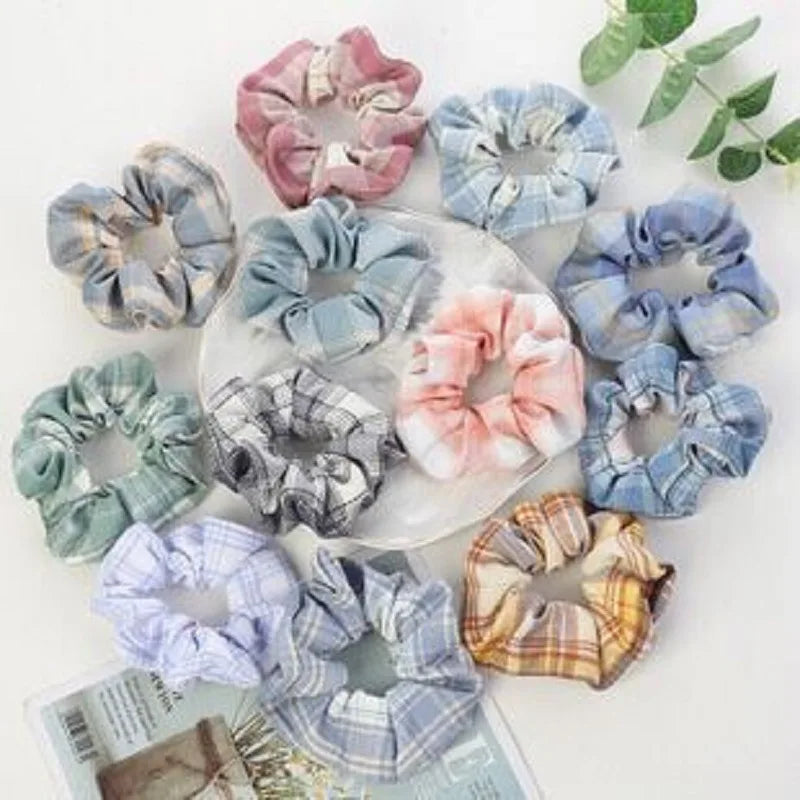 Classic Plaid Hair Scrunchies for Women 6PCS Bandana Scrunchy Hair Ties Scrunchies Hair Ties for Women