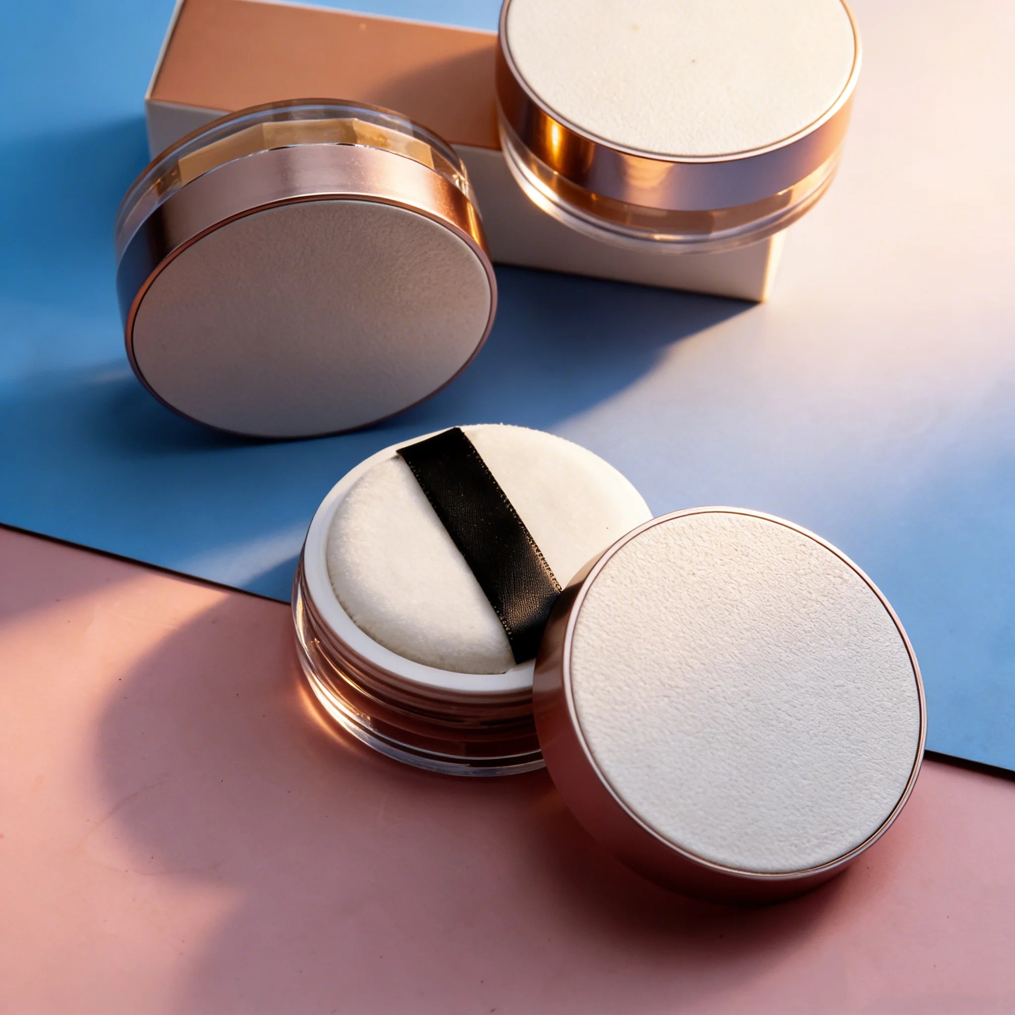 Wholesale Loose Finishing Powder With Built-In Mirror and Air Cushion for Darker Skin Tones