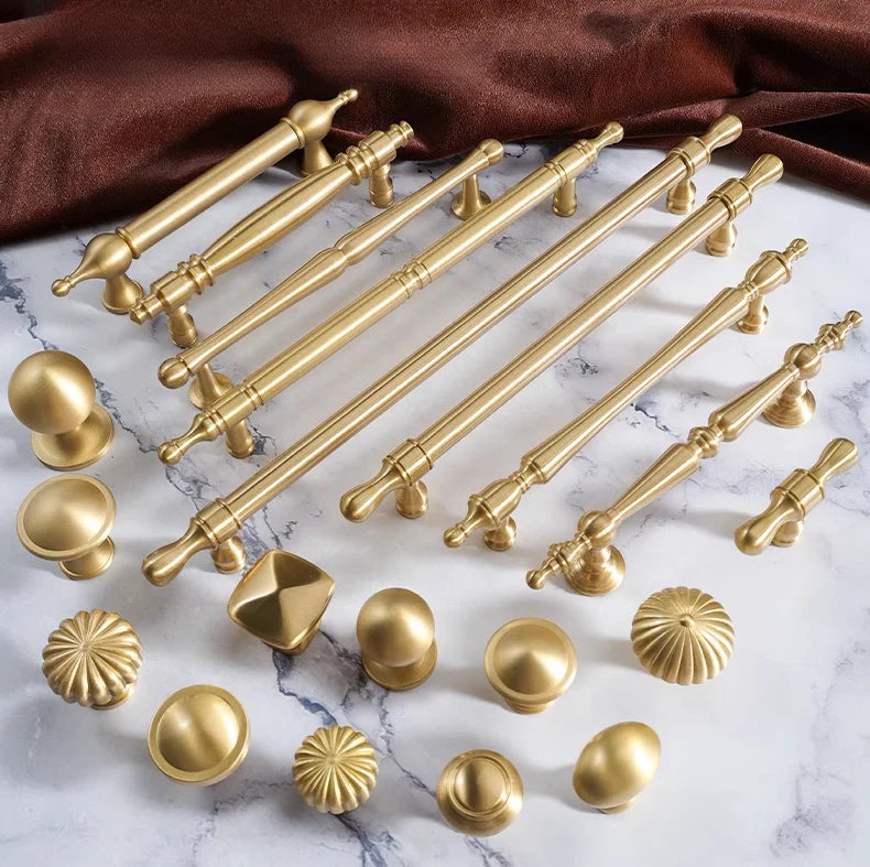 Hot Sale Brushed Brass Handles and Knobs Gold Kitchen Cabinet Handle Pull Drawer Knob