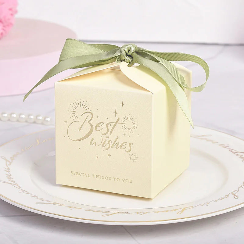 CSMD Chinese Manufacturers Ready to Ship Cheap Price Paper Materials Gold Print Favors Beige Souvenirs Boxes for Wedding Parties