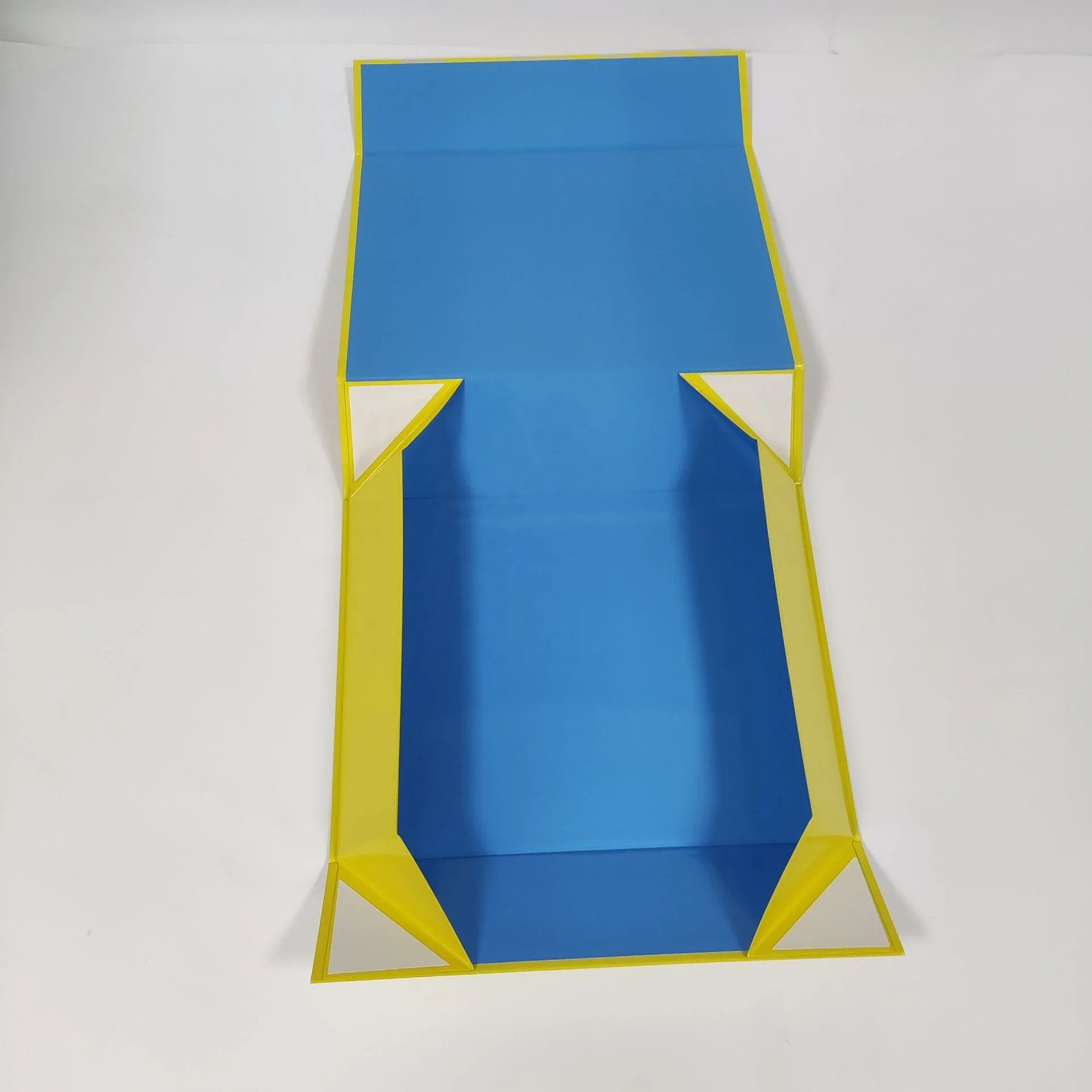 Custom Luxurious Paper Large Gift Box Paperboard Foldable Cardboard Gift Magnetic Packaging Box