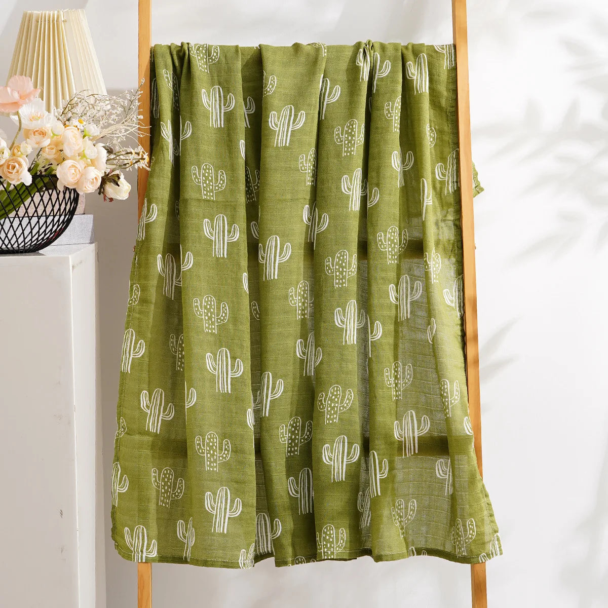 Kangobaby Comfortable Wrap Healthy 2 Layers 100% Cotton Baby Muslin Blankets with Screen Custom Print Muslin Blanket