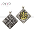 Custom Pendant Zuobisi Steel Gold Plated Viking Compass Pattern Kyle Stainless Steel Pendant Viking Logo Square Necklace for Men