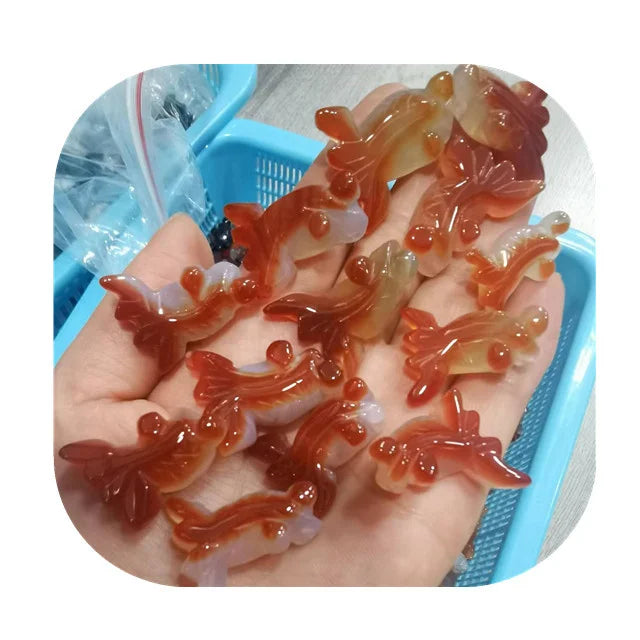 Wholesale Hand Carved Crystal Crafts Natural Carnelian Goldfish for Sale