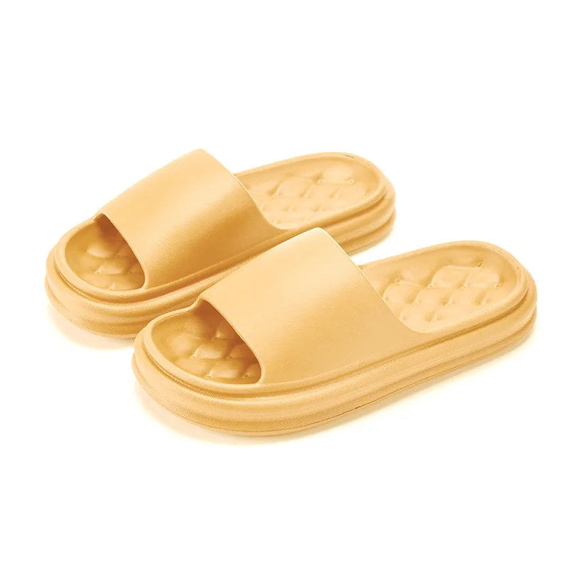 Summer 2022 New Household slippers Female Trample EVA Thick Bottom Bread slippers Indoor Bathroom Shower slippers Wholesales