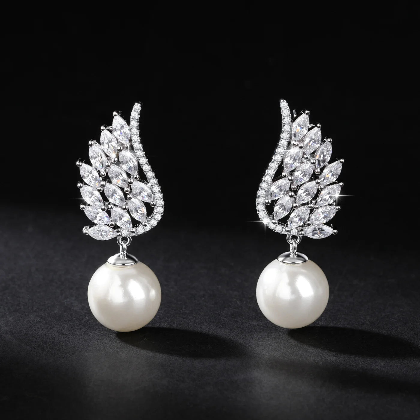 Factory Wholesale Ready to Ship S925 Silver Inlaid 5A Zircon Angel Wings Pearl Pendant Earrings for Women Wedding Earrings