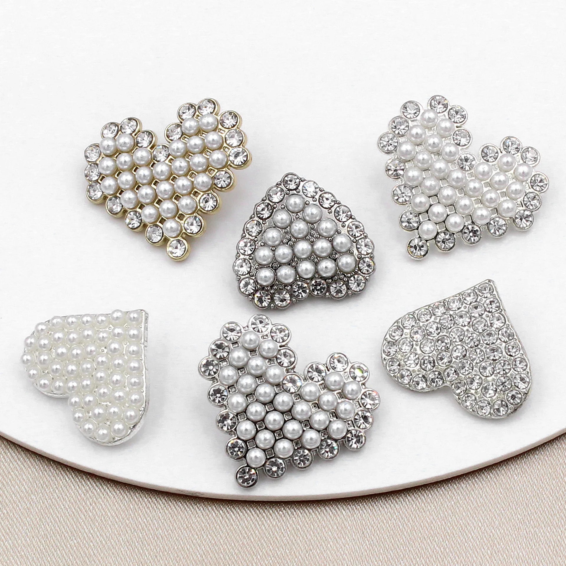 RB039 Fancy Heart Buttons With Rhinestone for Women ClothingLuxury Custom Decorative Heart Rhinestone Buttons for Sweater