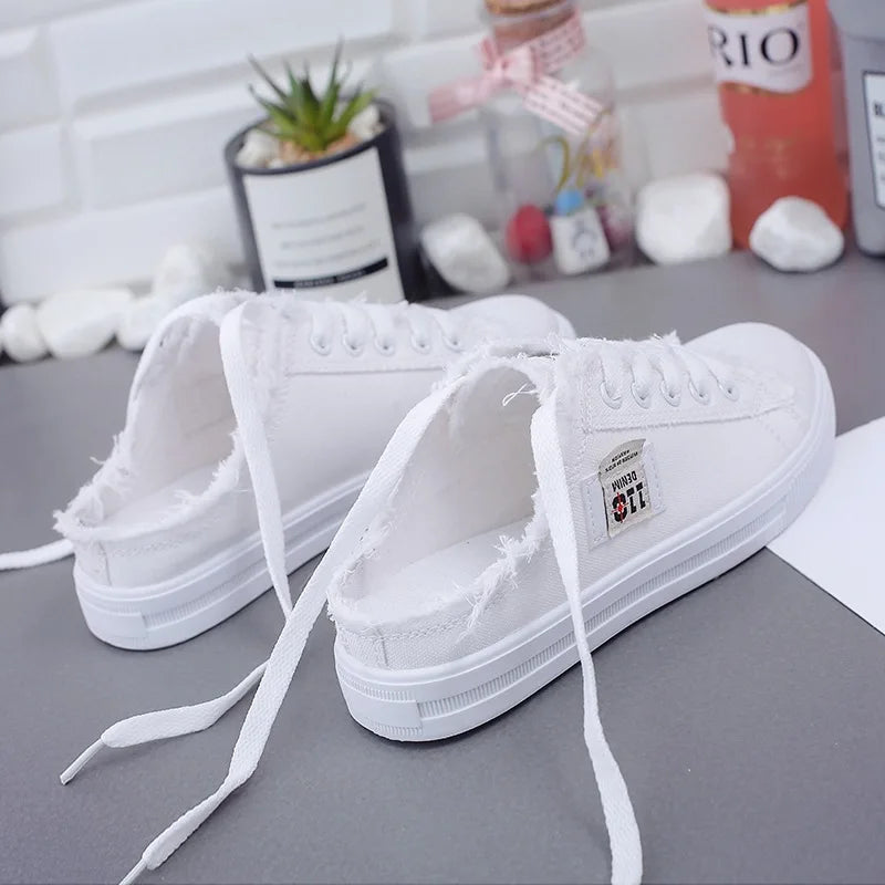New Canvas Shoes for Women Spring Summer White Shoes Flat Board Lazy Shoes Slip-ons Wholesale