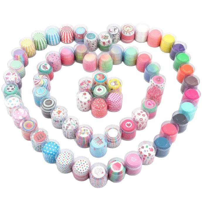 Wholesale Food Grade Disposable Paper Cupcake Liners Round Shaped 100 Pieces Cupcake Cups Cupcake Wrapper for Baking