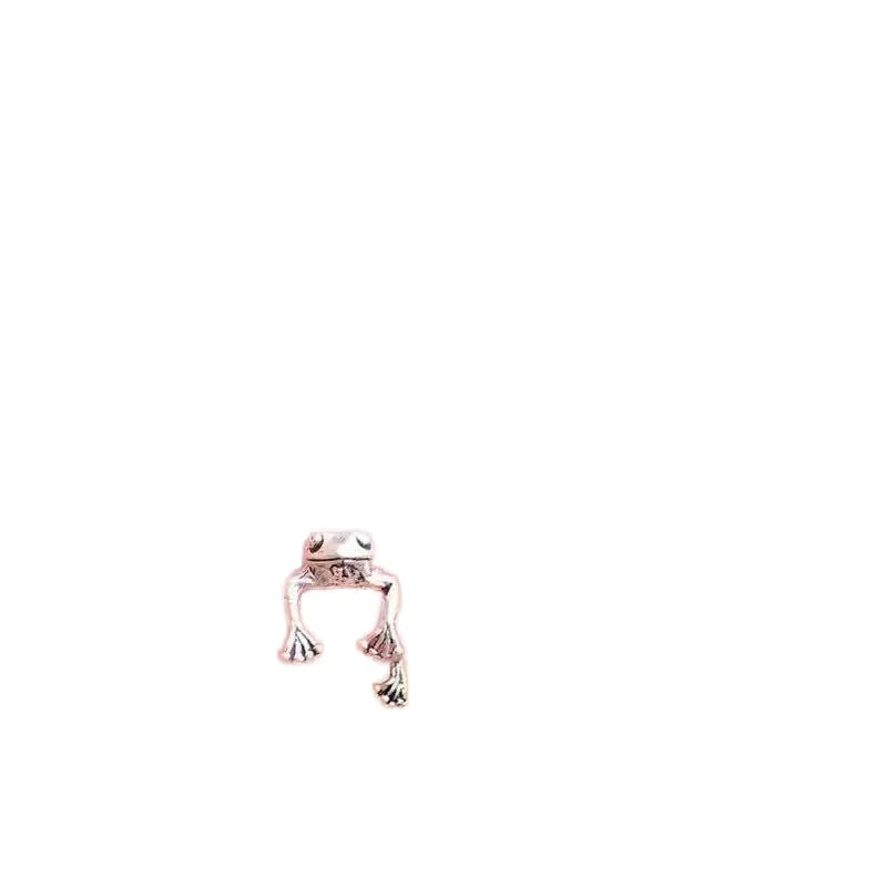 3D Retro Cute Frog Earrings for Female Gothic Animal Gothic Piercing Stud Dangle Post Fashionable Silver Alloy Jewelry Gift