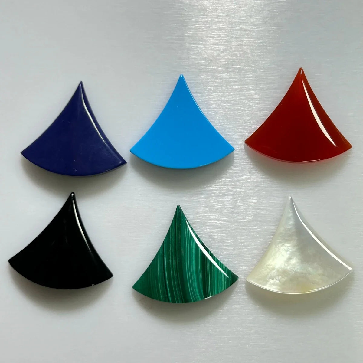 Natural Black Onyx Red Agate Green Malachite White MOP Blue Turquoise 15.80x17.40mm BV Skirt Shape Stone Fan Dubai Gemstone