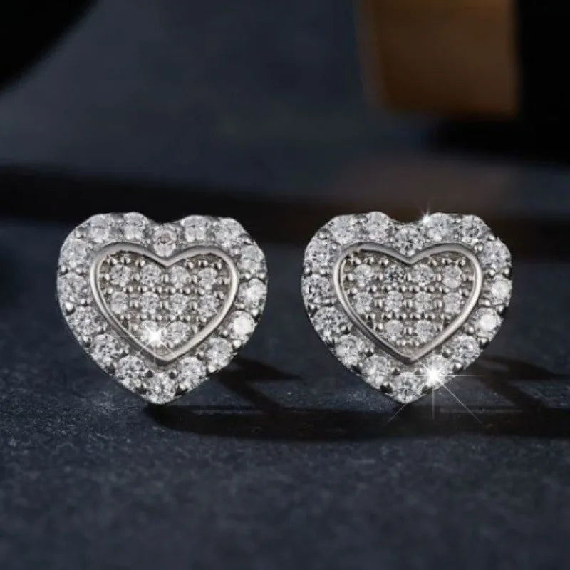 92.5% Purity 925 Sterling Silver Moissanite 925 Sterling Silver Stud Earring Classical Style Heart-Shape Fine