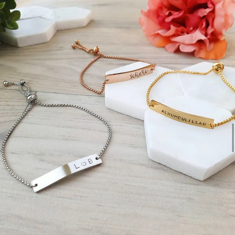 Adjustable Gold Plated Zircon Christian Classic Baguette Curved Strip Stainless Steel Bracelet with Letter Charm for Couple