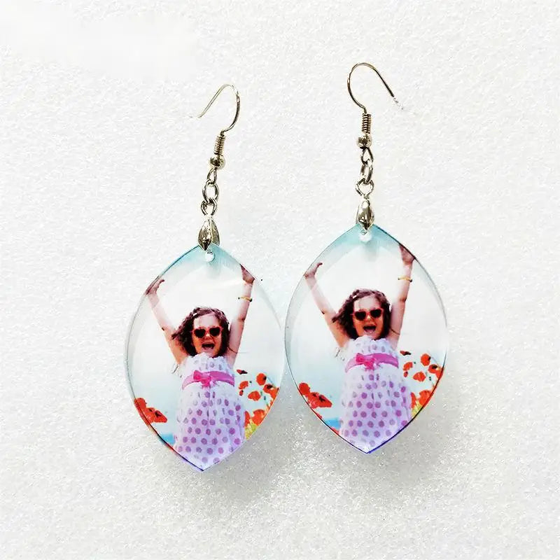 Modern Sublimation Decor Acrylic Leaf Earrings for Custom for Christmas Mom Kid Birthday Wedding Anniversary Advertising Use
