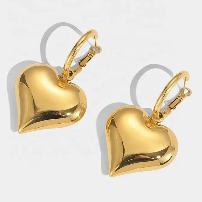 2021 Hot Selling Fashion Sweet 18k Gold Plated Pendant Oversized Small Titanium Steel Heart Earrings