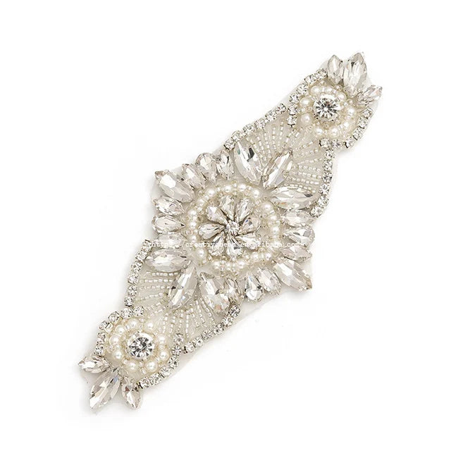 2025 New Design for Wholesale Metal Accessories Opal Crystal Rhinestone Applique to Decorate Bridal Dress