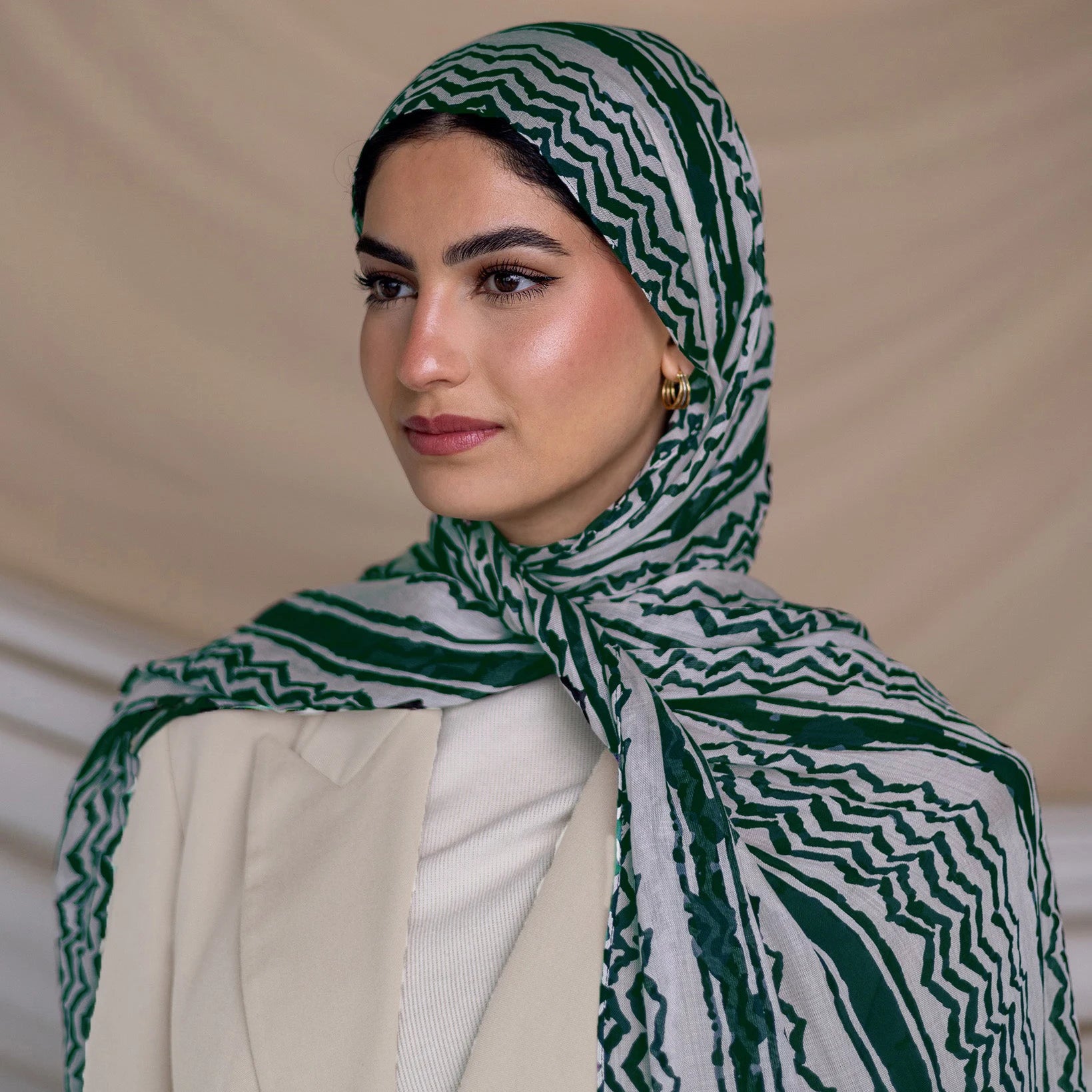 2024 New Fashion Palestine Abu Abida Kuffiyeh Scarf Handmade Good Quality  Keffiyeh Black for Women for Graduation Palestine