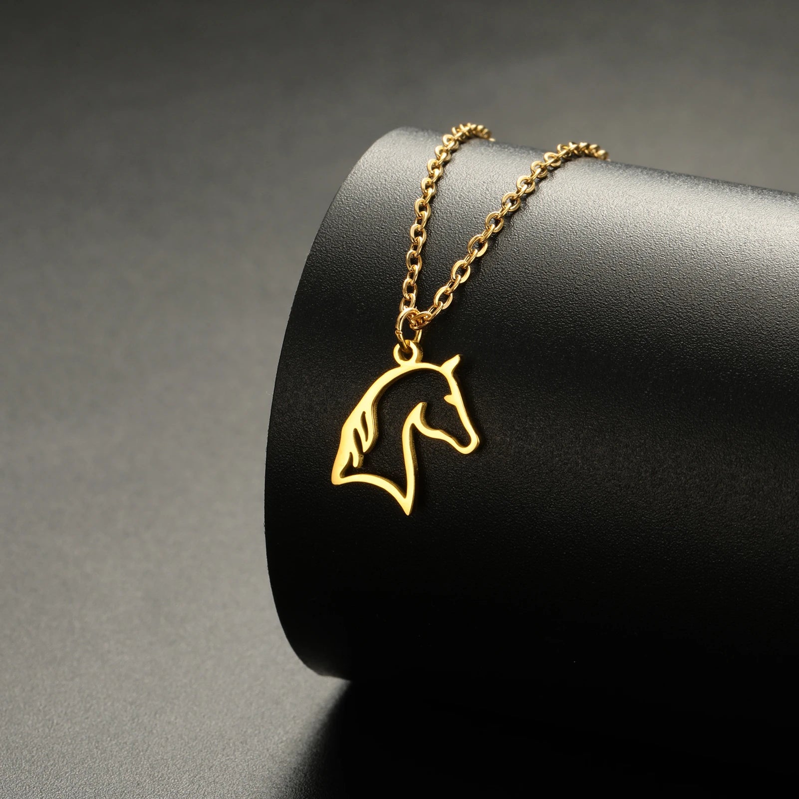 Myshape Fashion Cute Animal Horse Pendant Necklace for Women Girls Stainless Steel Gold Color Chain Necklaces Gifts Wholesale