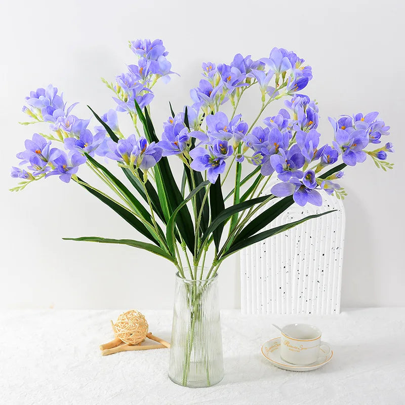 Realistic Artificial Daffodil Stem Wholesale Decoration Plastic Simulation Materials for Mother's Day Celebrations