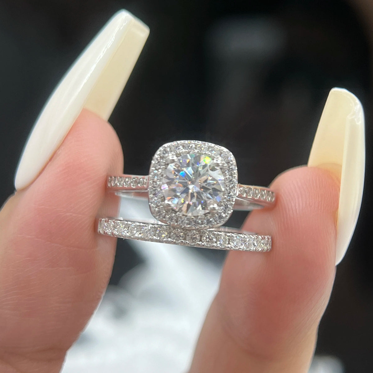 Sparkling Moissanite Diamond Engagementn Wedding Mariage Ring Couple Set for Women Men 1 Carat VVS Rhodium Plated 925 Silver