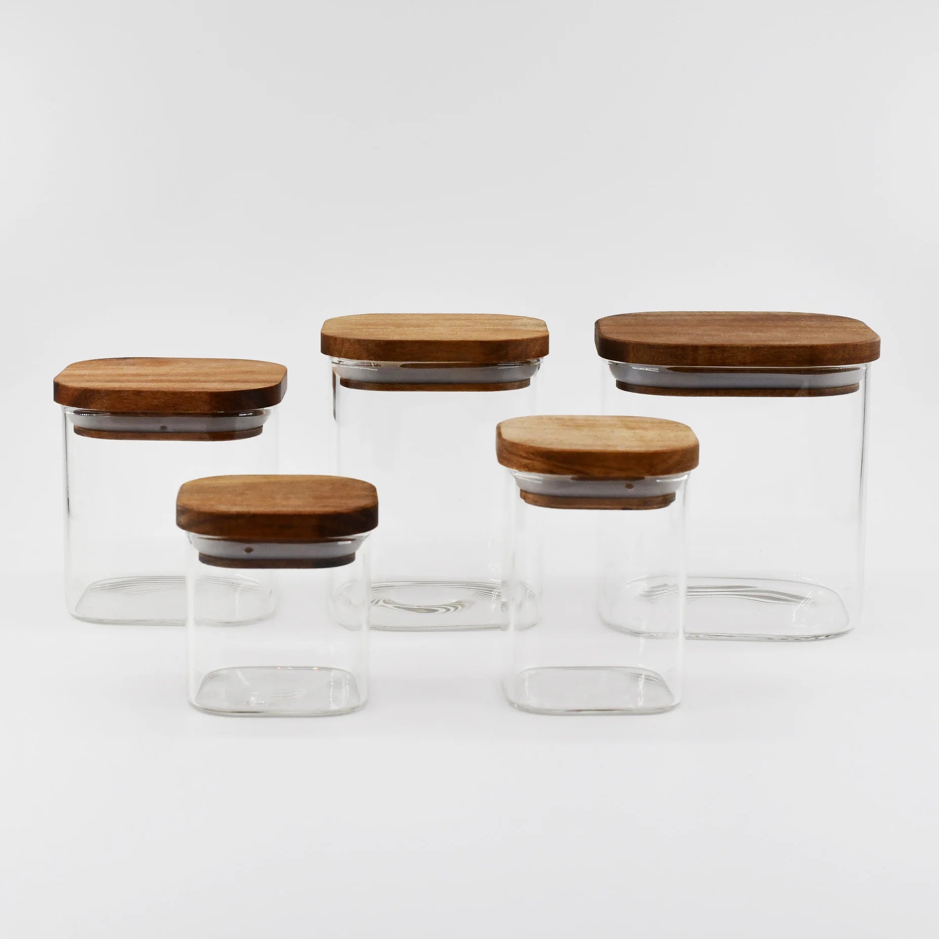 Hot-selling square Borosilicate Glass Jarssquare Glass Jars for Food Storage with Wood and Lids Household Food sealed Boxes