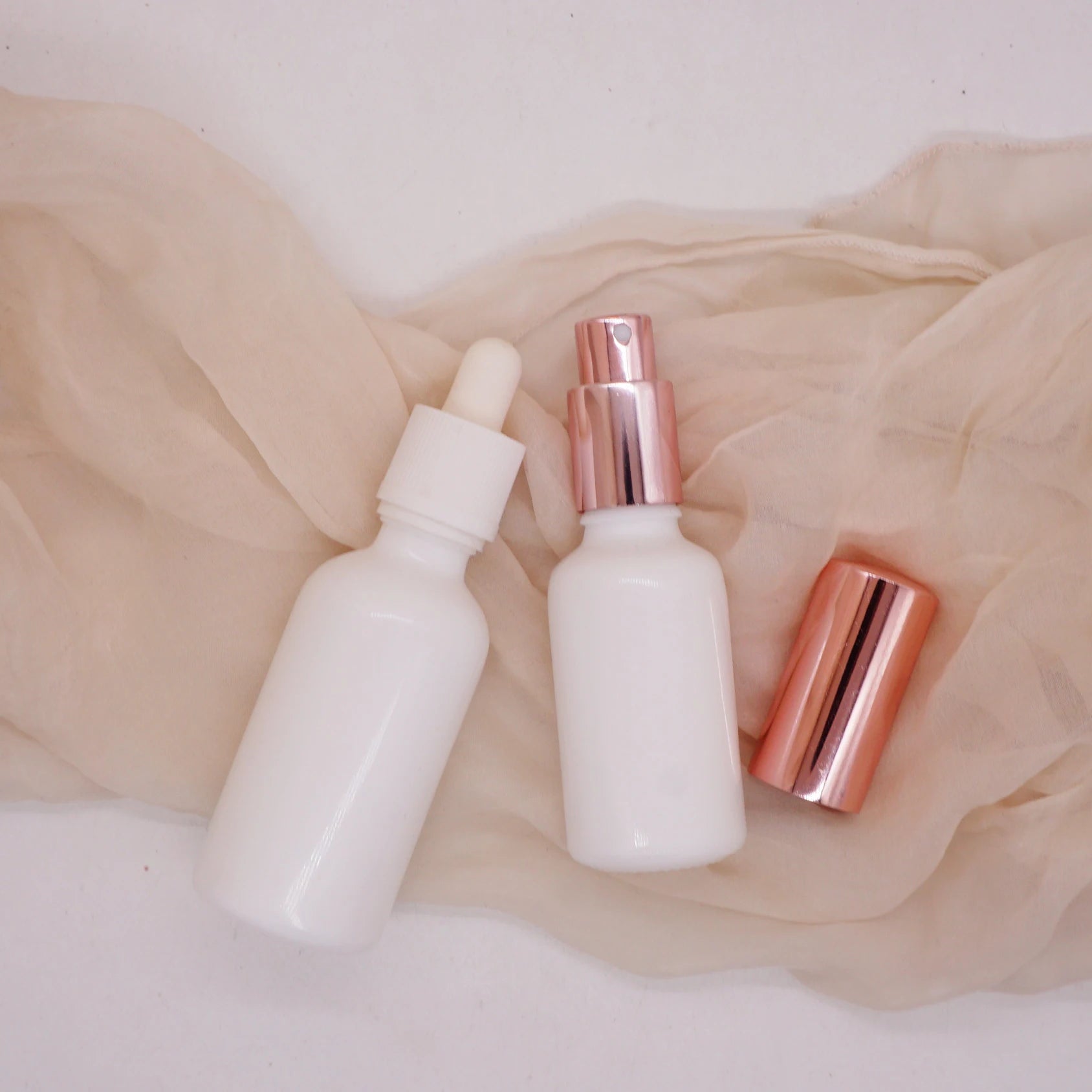White Porcelain 2 oz 15ml Essential Oils Empty Bottles with Fine Mist Lid