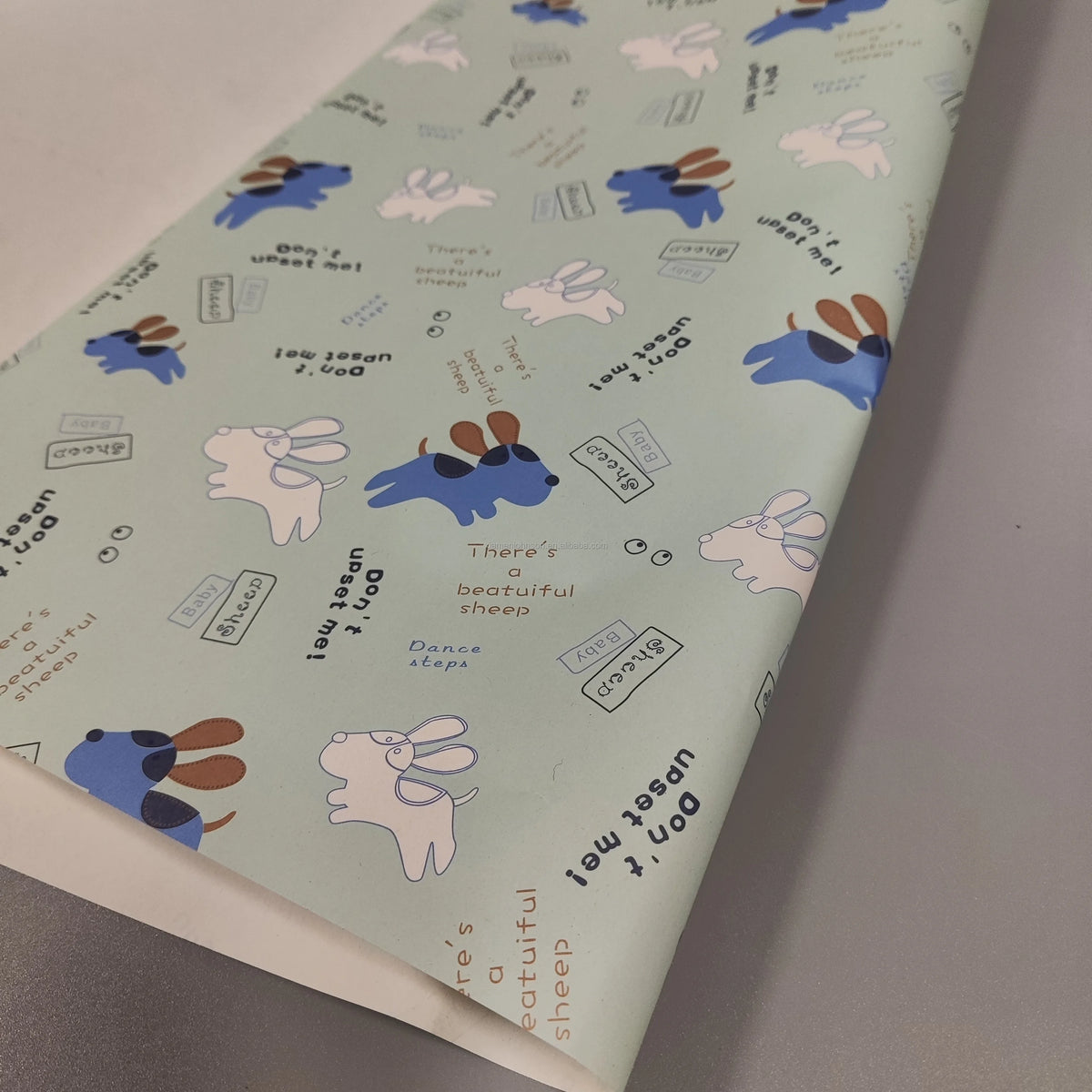 Customizable Size Colorful Environmental Honeycomb Wrapping Paper Rolls Eco-Friendly Courier Packaging Paper