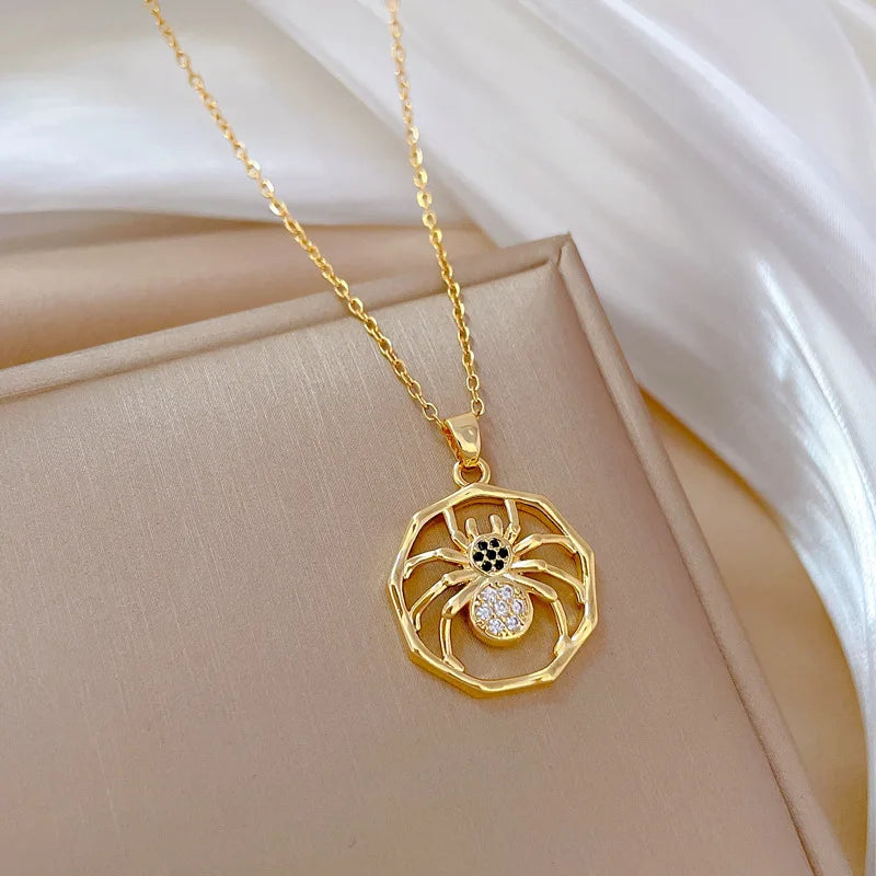 No Fade 18K Gold Plated Stainless Steel Chain Necklace Round Spider Charm Necklace for Women Collar De Acero Inoxidable