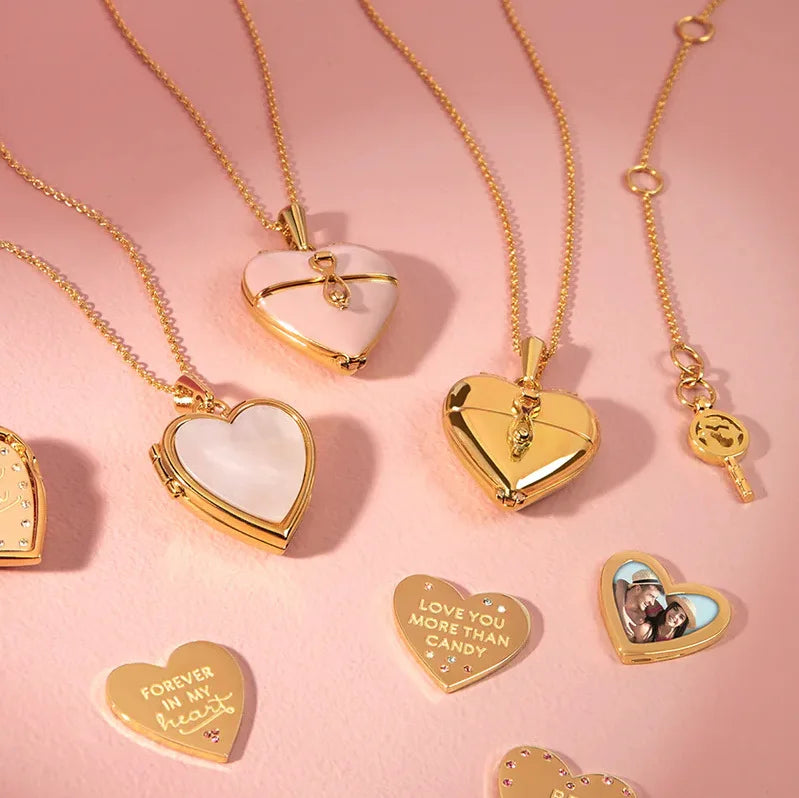 Engraved Heart Locket Personalised Photo Heart Pendant Custom Valentine Day Birthday Gift Mom for Necklace Your Photo Jewellery