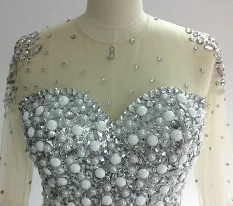 S1263Q 2022 New High Quality Fashion Tube Top Sexy Rhinestone Lace Hollowed Out Large Tail Wedding Dress
