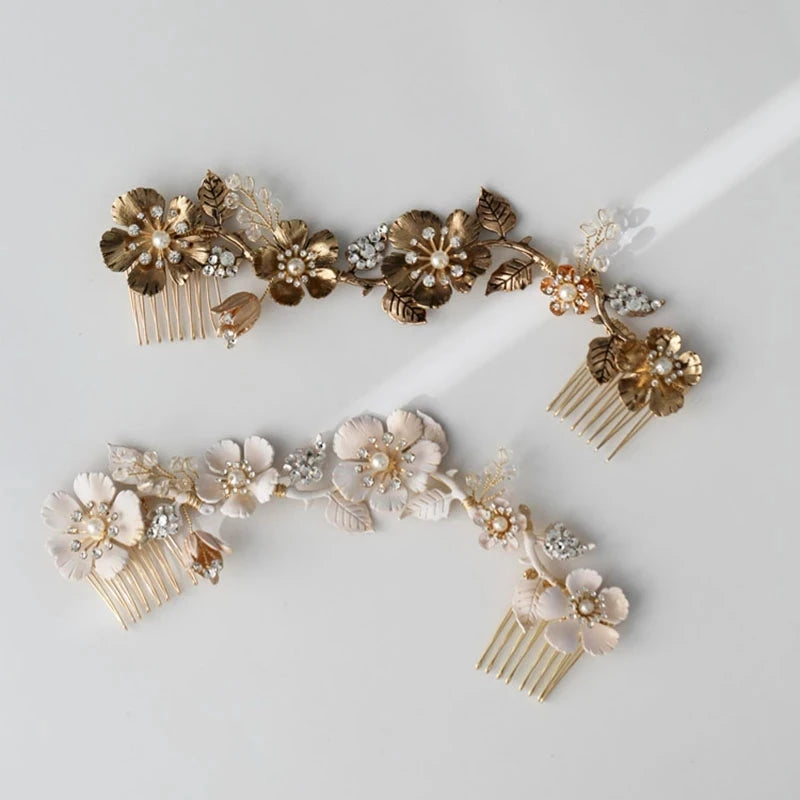 SLBRIDAL Vintage Baroque Alloy Flower Leaf Crystal Rhinestone Bridal Hair Comb Wedding Hair Accessory Bridesmaids Hair Jewelry