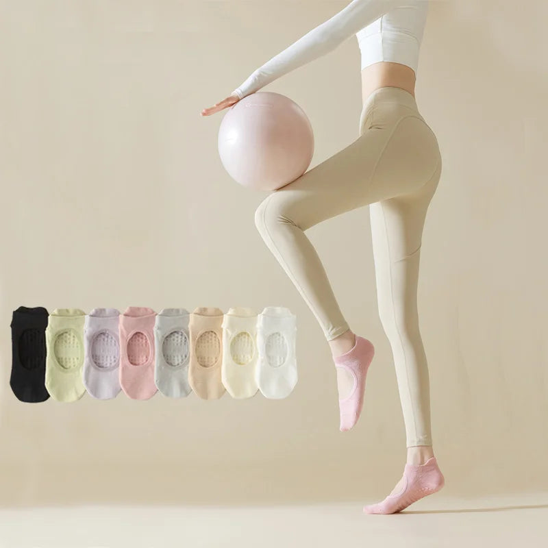 Boneless Custom Logo Grip Barre Trampoline Socks Pilates Non Slip Yoga Custom Socks Compression Cotton Low Cut Ankle Socks